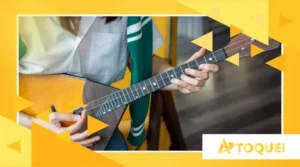 A Fascinante História do Balalaika Russo e Seu Som Triangular