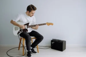 Review da Positive Grid Spark GO para estudar guitarra